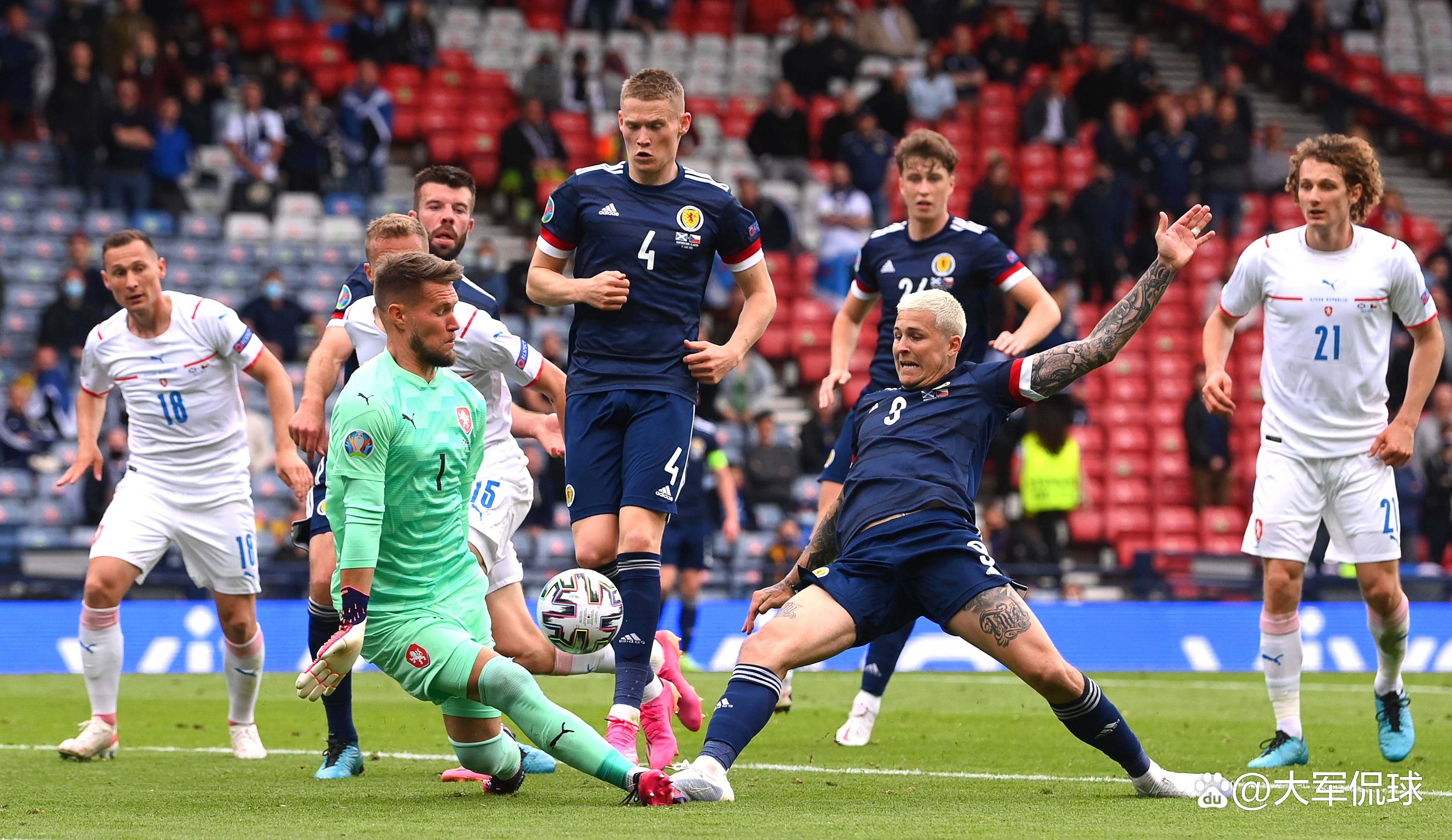 包含欧预赛匈牙利力争击败英格兰,取得突破win的词条 包含欧预赛匈牙利力争击败英格兰,取得突破win的词条