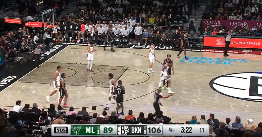 开云体育app-雄鹿主力受伤，球队强度减弱