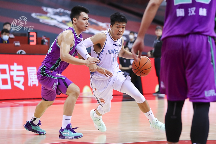 开云体育入口-山东队硬战不敌天津男篮，积分悲情排名倒数的简单介绍