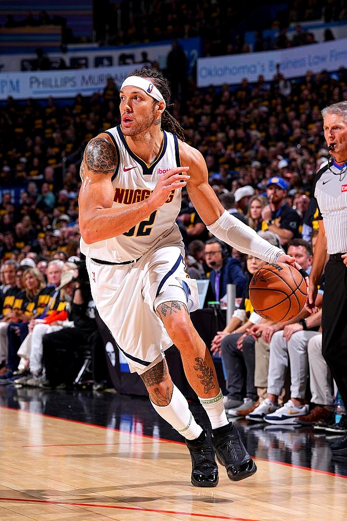 开云体育APP下载-掘金不敌爵士，约基奇高效命中率低迷