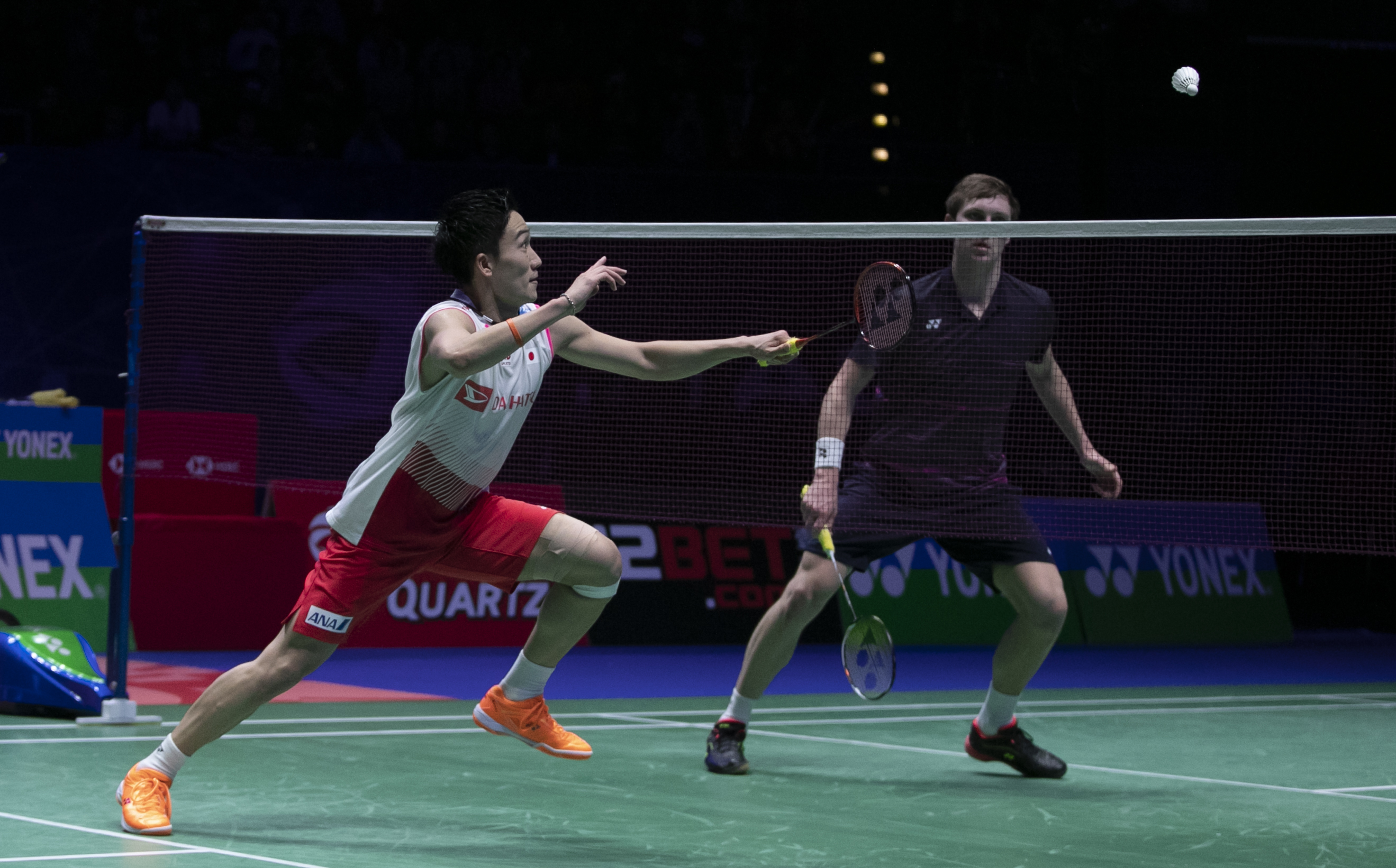 关于中国羽毛球队完胜丹麦羽毛球队,桃田贤斗完成帽子戏法的信息 关于中国羽毛球队完胜丹麦羽毛球队,桃田贤斗完成帽子戏法的信息