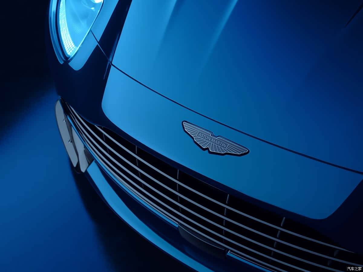 威廉姆斯险胜阿斯顿马丁,皮亚斯特里惊艳四座 威廉姆斯险胜阿斯顿马丁,皮亚斯特里惊艳四座