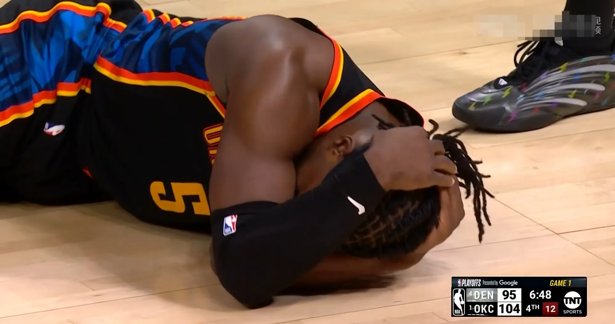 灰熊碾压新疆队，约基奇关键制胜