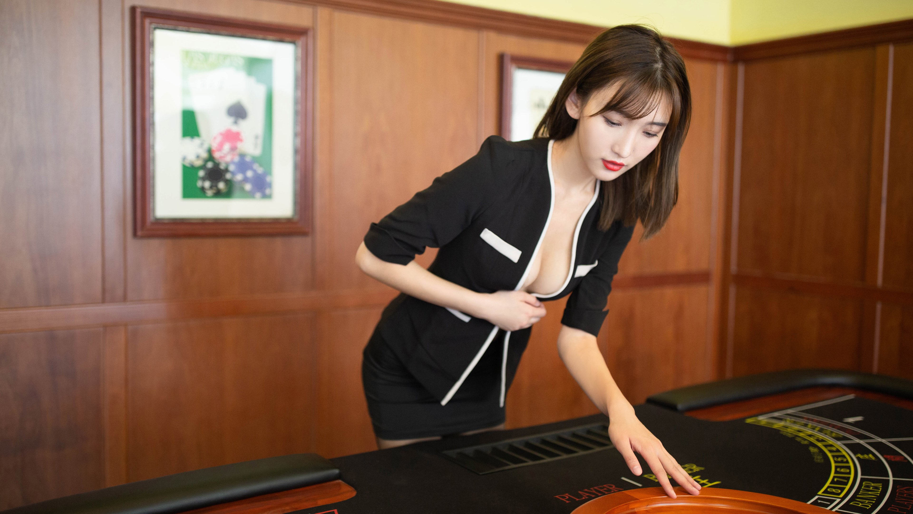 开云体育下载-鏖战！西班牙铁桶阵难破苏格兰，阿坎吉化身关键先生定乾坤