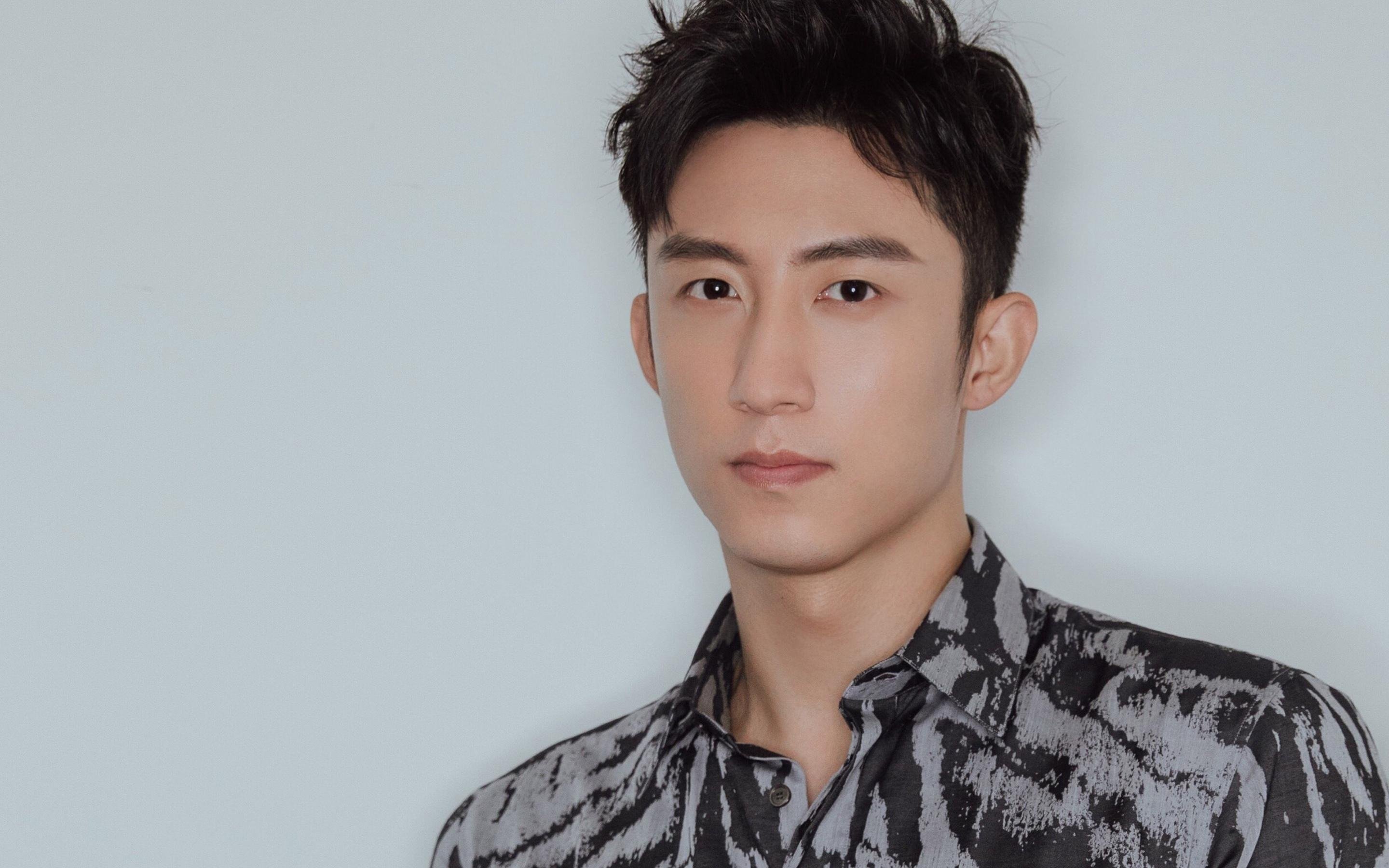 范弗利特神级掌控！灰熊激战新疆，全场最佳无争议