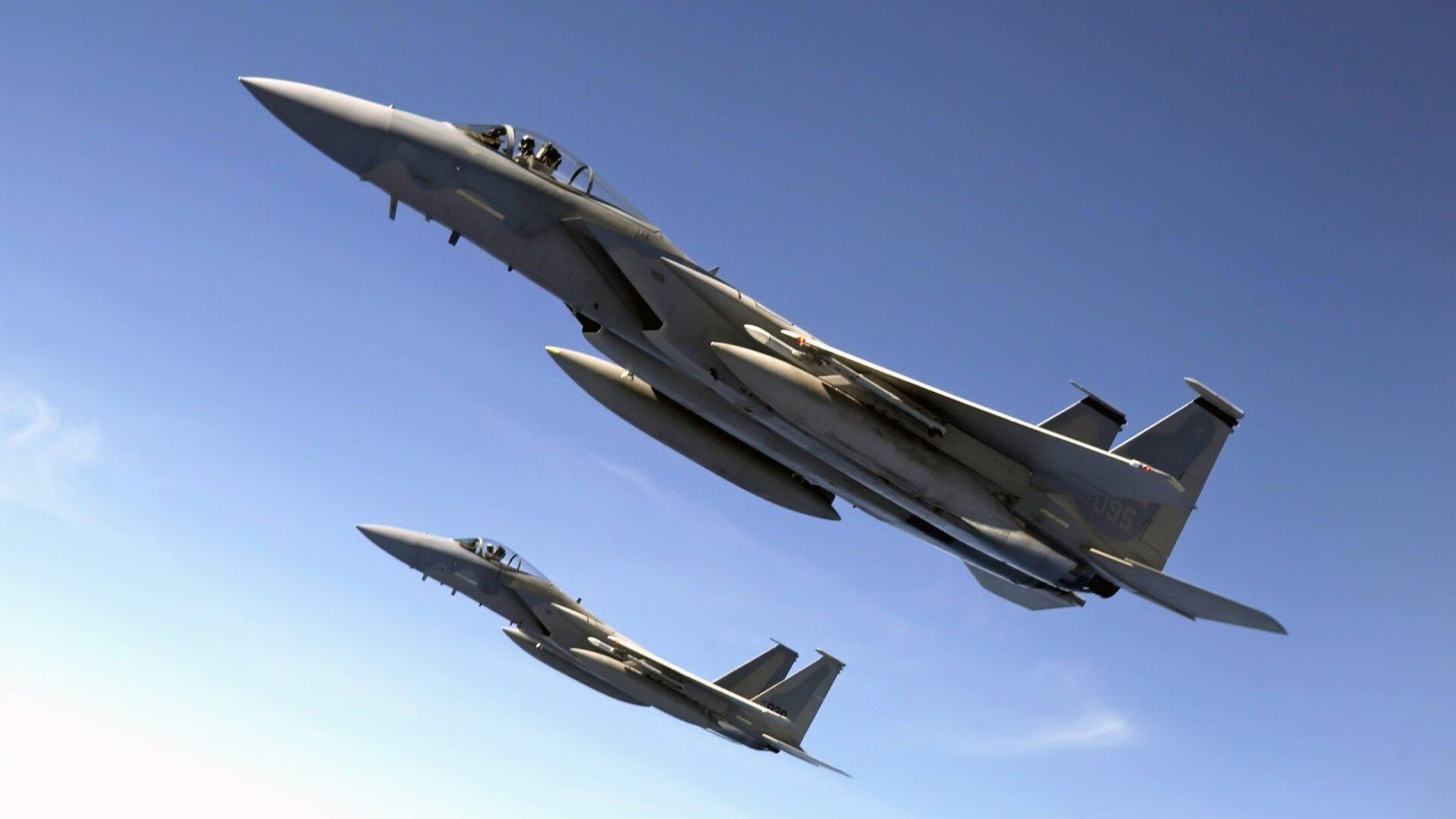 帝王降临，恩比德于年度焦点之夜，谱就制胜史诗