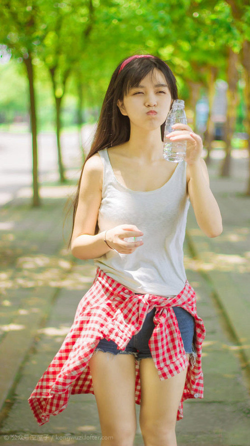 开云体育app-奥斯梅恩西决封神夜，足球世界如何被两场鏖战重新定义？